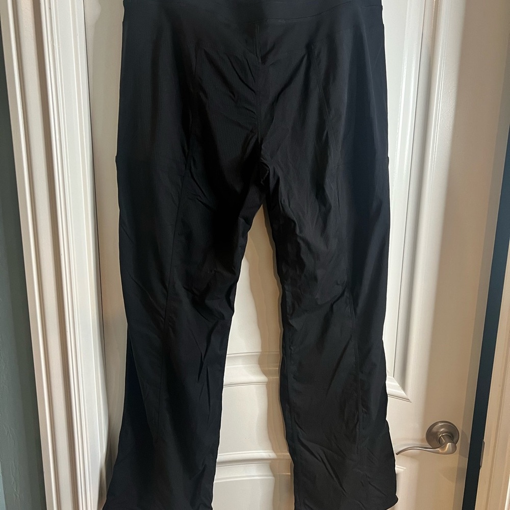 lululemon Dance Studio Mid-rise pant - Picture 2 of 4